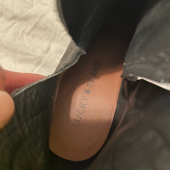 Lucky Brand Yenata Black Leather Zip High Wedge Heel Ankle Boots Womens Size 7.5 - Picture 5 of 7